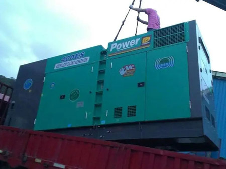 开阳柴油发电机组转速不稳定时，如何对发动机进行维护？