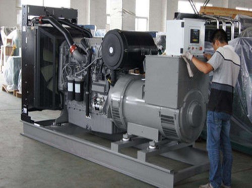 开阳柴油发电机组和储能设备配合使用的案例