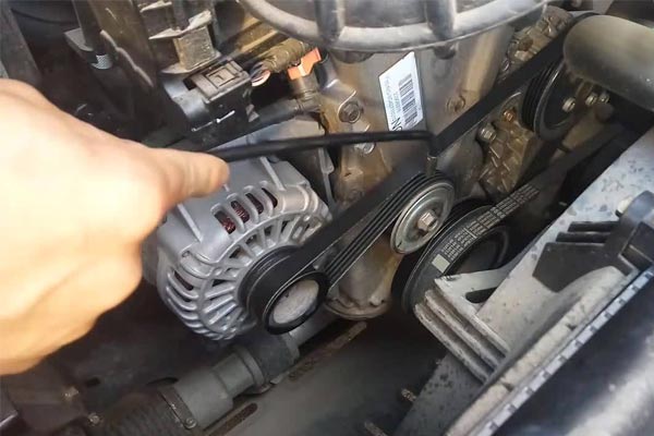 开阳转速传感器的工作原理是什么？