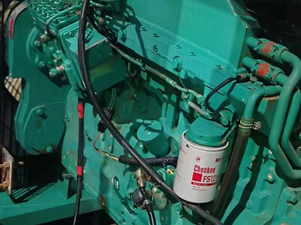 开阳如何确定新的发电机组控制系统是否与原系统兼容？