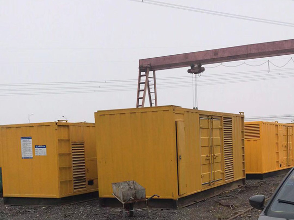 开阳100kw柴油发电机组每小时油耗？