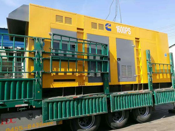 开阳测量水冷式机油散热器密封件尺寸时的注意事项有哪些？