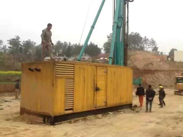 开阳如何判断水冷式机油散热器密封件是否需要更换？